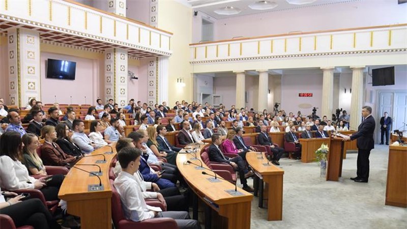 Plenković mladima: Budite pokretači digitalne i zelene tranzicije